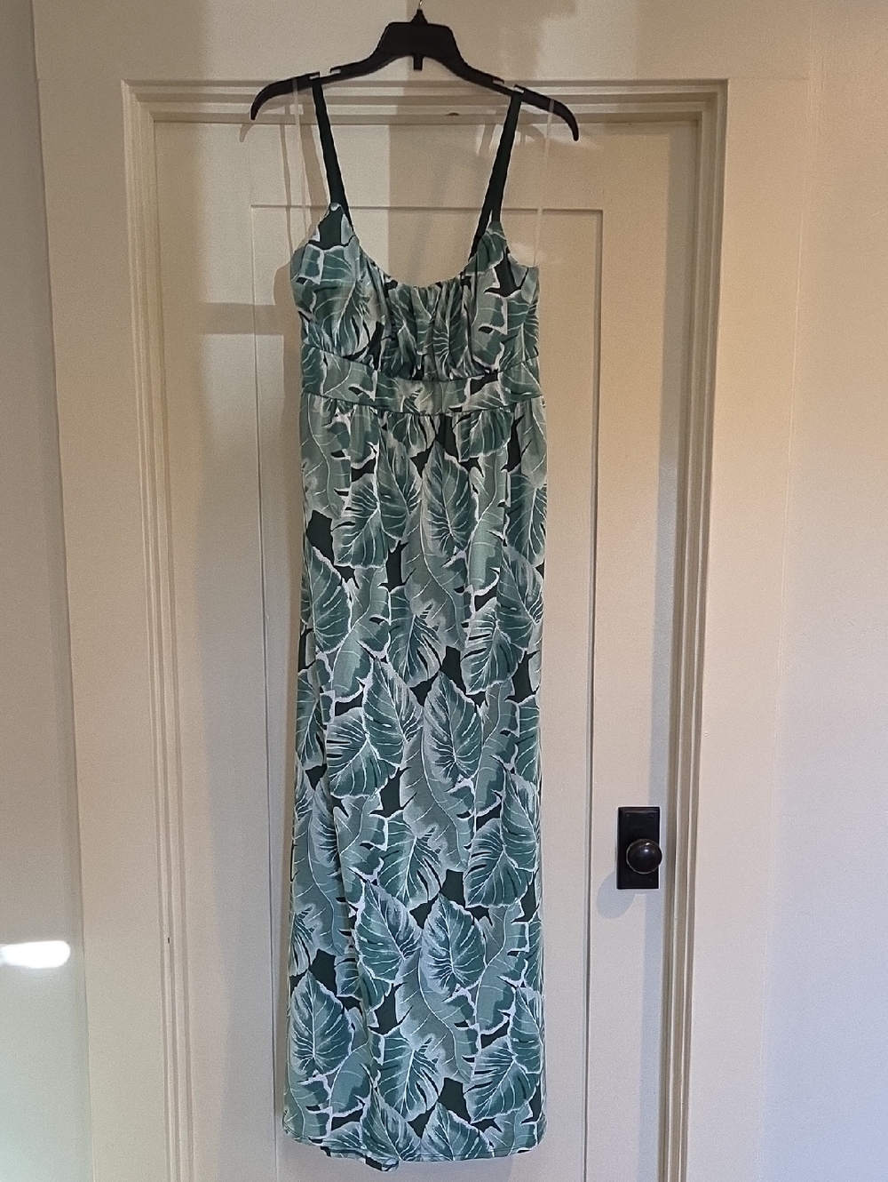 Tropical Green Leaf Maxi Dress with Adjustable Straps
